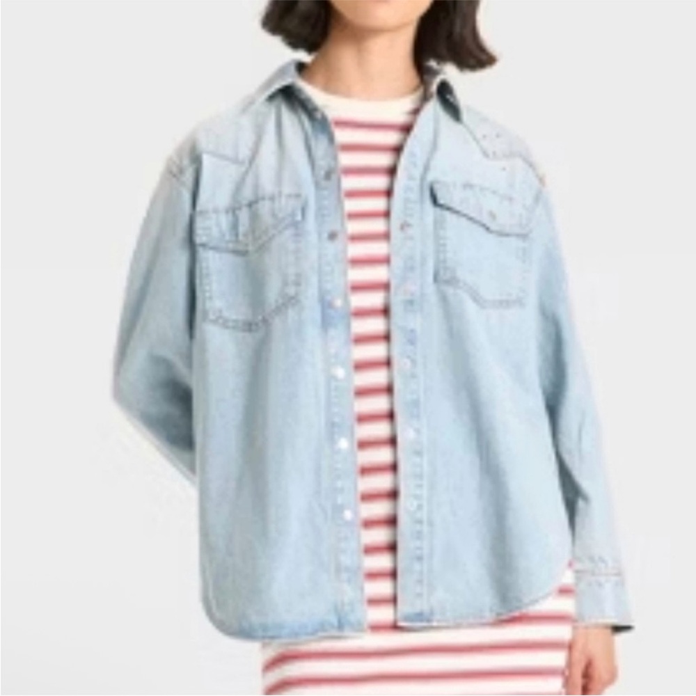 Oversized Light Wash Denim Button-Up Shirt Jacket NWT - Picture 1 of 8